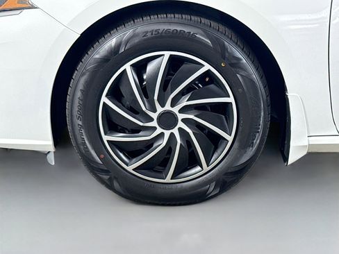 Used 2025 Nissan Altima 2.5 S image 38