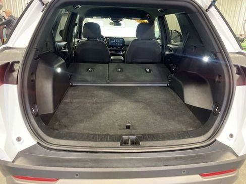 Used 2025 Chevrolet Equinox LT image 34