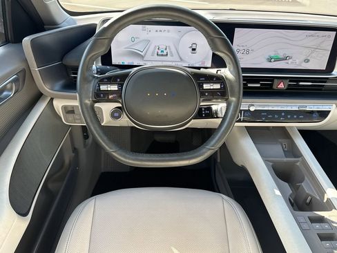 Used 2024 Hyundai Ioniq 6 SEL image 13