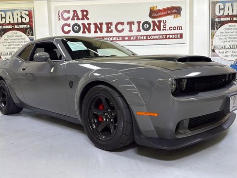 Used 2018 Dodge Challenger SRT Demon image 2