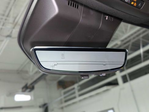 Certified 2021 Cadillac Escalade Premium Luxury image 36