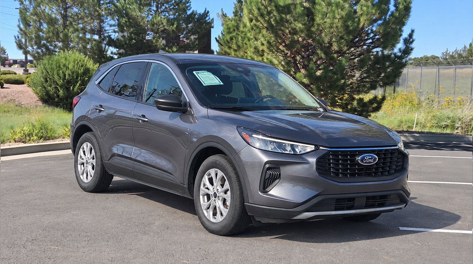 Used 2024 Ford Escape Active FWD image 1