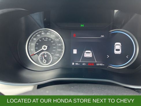 Used 2024 Genesis G70 2.5T image 20