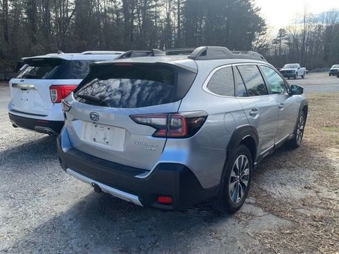 Used 2024 Subaru Outback Limited XT image 21