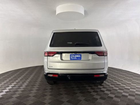 Used 2022 Jeep Wagoneer Series III w/ Convenience Group I image 9