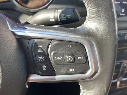 Used 2020 Jeep Gladiator Overland AWD/4WD image 21
