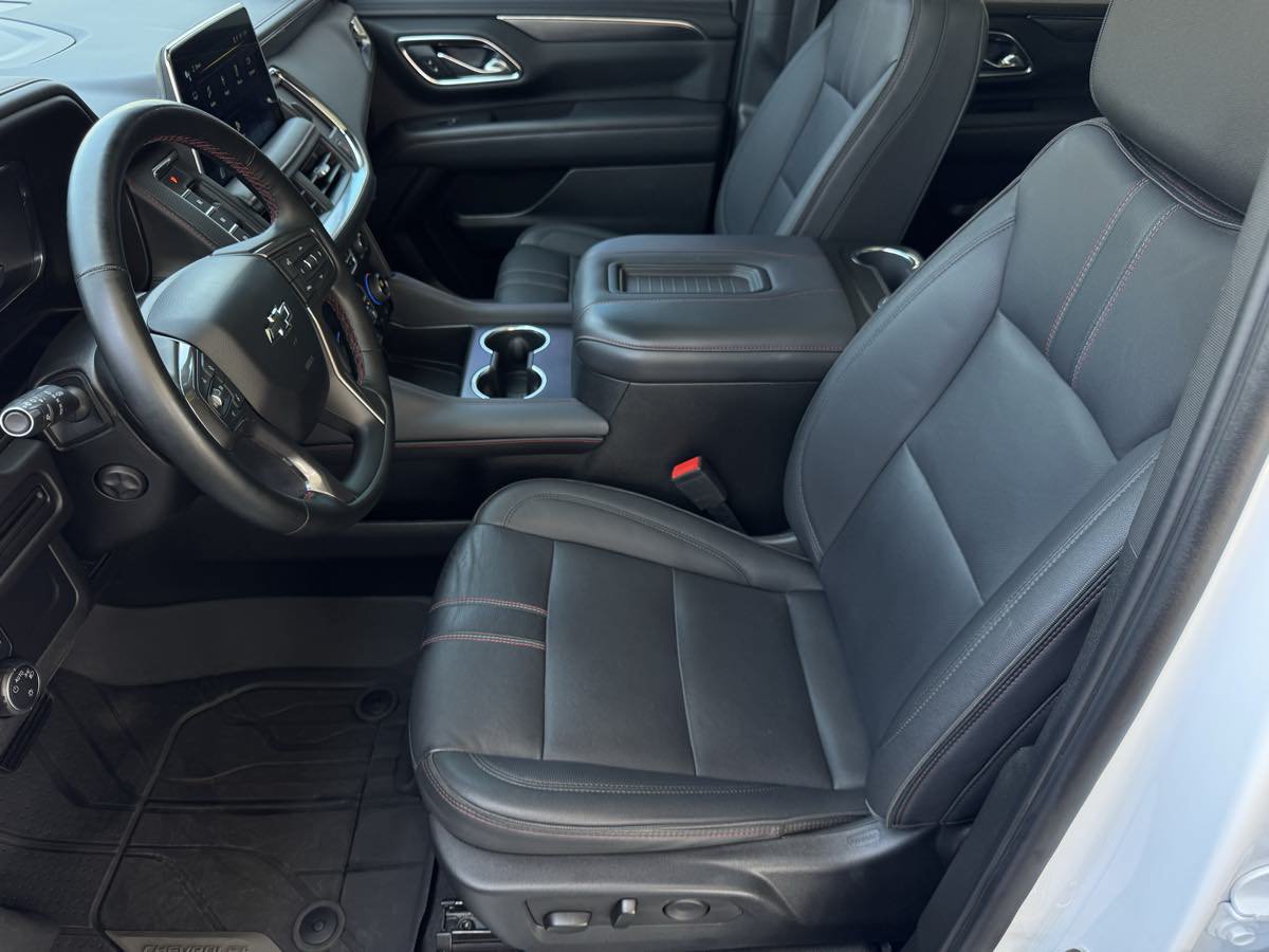 Used 2023 Chevrolet Tahoe RST w/ Luxury Package AWD/4WD image 14