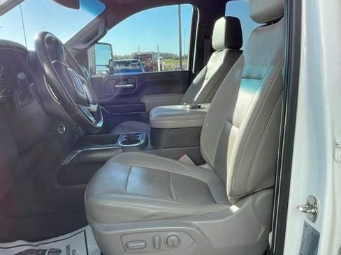 Used 2023 GMC Sierra 2500 SLT image 15