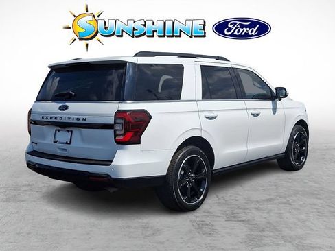 Certified 2023 Ford Expedition Limited AWD/4WD image 6