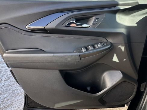 Used 2022 Chevrolet TrailBlazer RS w/ Convenience Package image 18