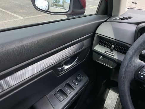 Certified 2023 Honda CR-V LX image 22