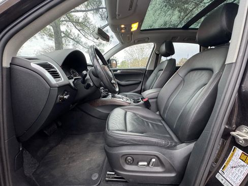 Used 2016 Audi Q5 2.0T Premium Plus w/ Technology Package image 11