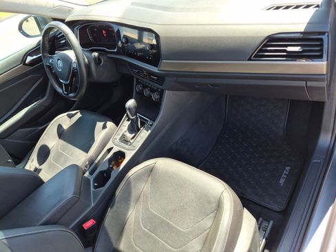 Used 2019 Volkswagen Jetta SEL Premium FWD image 34