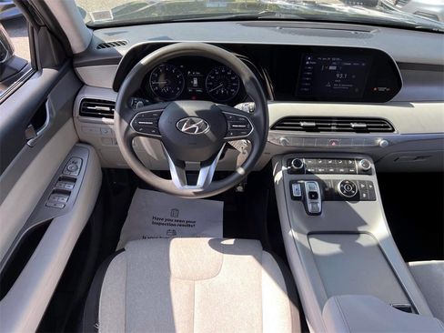 Certified 2022 Hyundai Palisade SE image 10