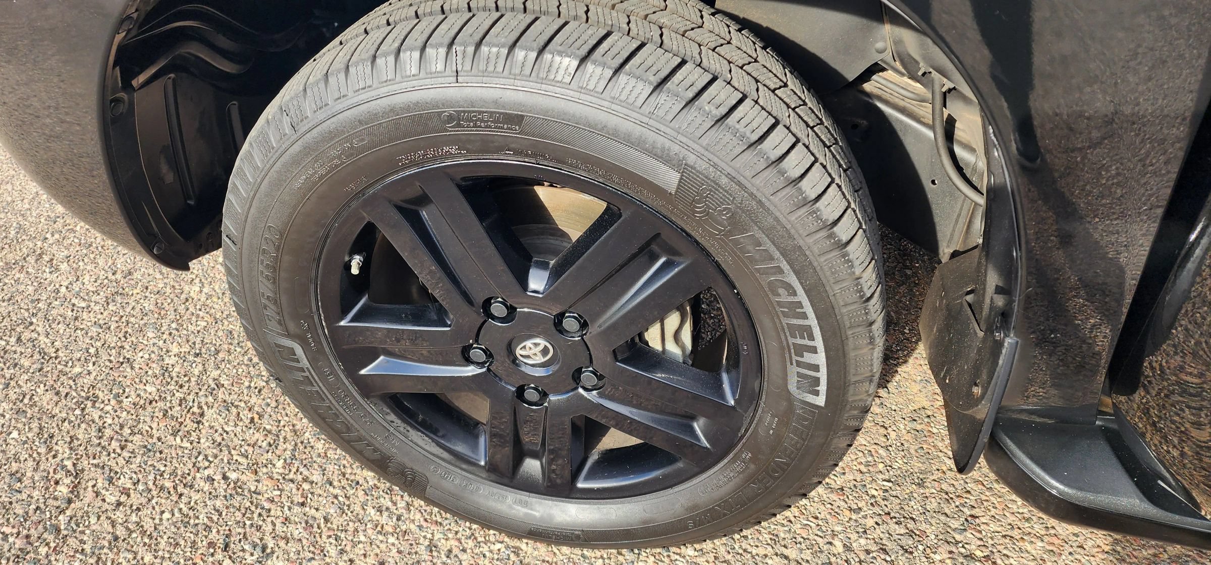 Used 2012 Toyota Sequoia Platinum AWD/4WD image 19