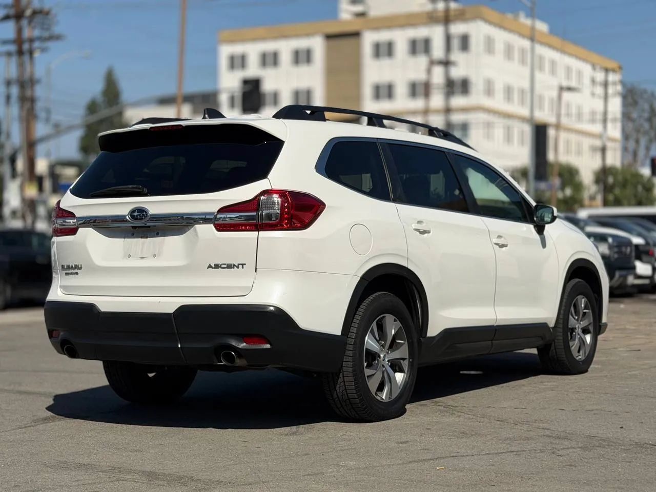 Used 2020 Subaru Ascent Premium AWD/4WD image 16