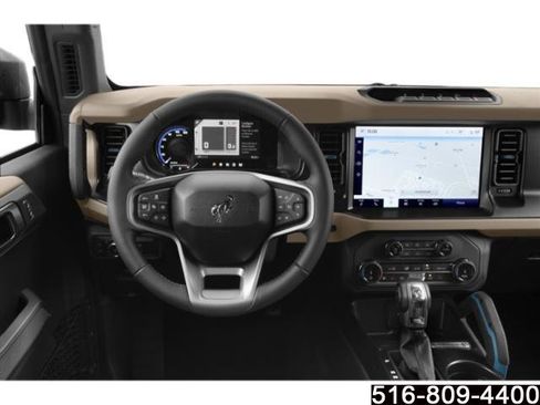 Used 2022 Ford Bronco Wildtrak AWD/4WD image 8