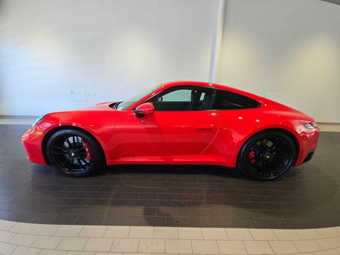 Used 2023 Porsche 911 Carrera GTS RWD image 2