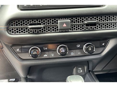 Certified 2023 Honda HR-V Sport image 27