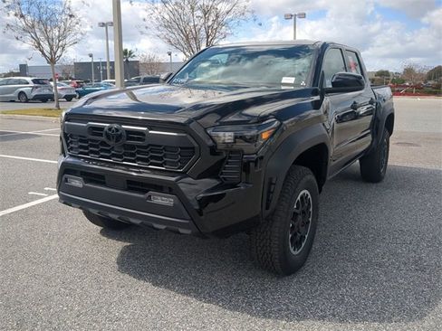 Certified 2026 Toyota Tacoma TRD Off-Road image 8