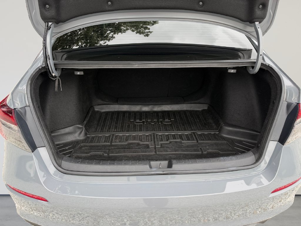 Used 2025 Honda Civic Sport image 18