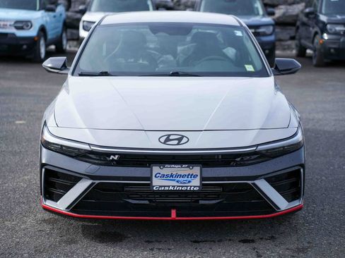 Used 2025 Hyundai Elantra N image 2