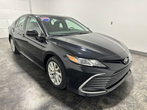 Used 2024 Toyota Camry LE FWD image 3