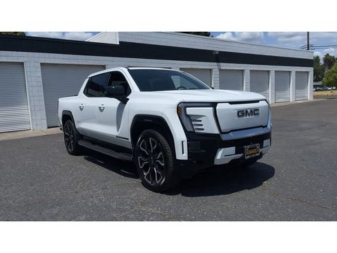 New 2025 GMC Sierra EV Denali image 5