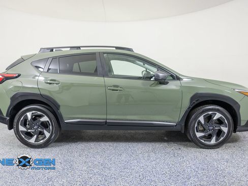 Used 2024 Subaru Crosstrek 2.5i Limited AWD/4WD image 8