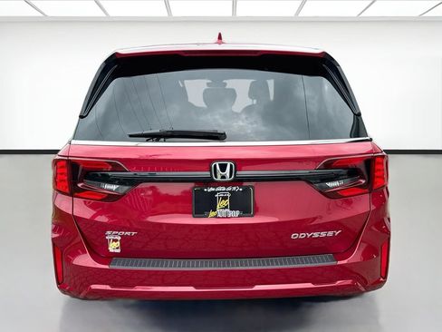 Used 2025 Honda Odyssey Sport-L image 6