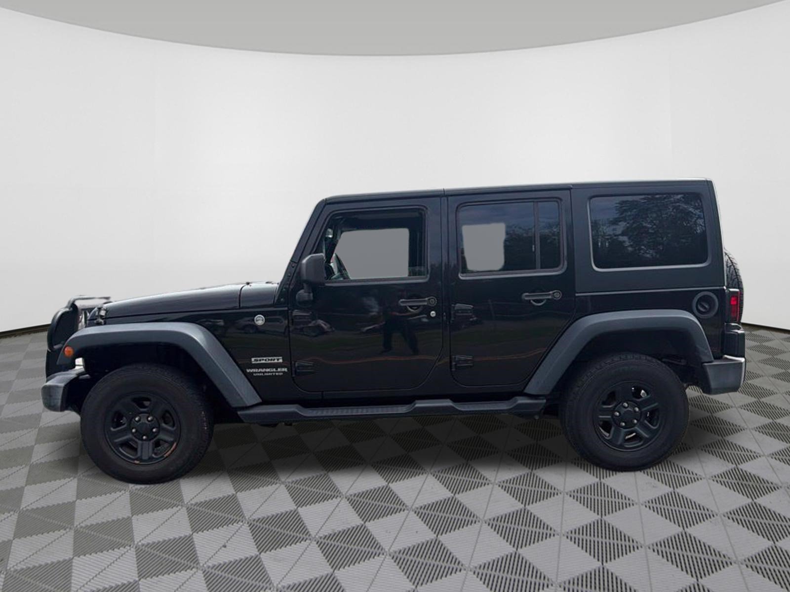 Used 2017 Jeep Wrangler Unlimited Sport w/ Connectivity Group AWD/4WD image 4
