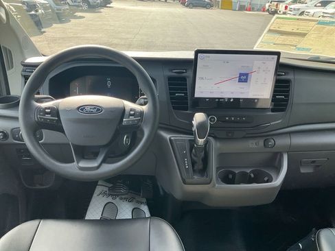 New 2026 Ford Transit 250 Low Roof RWD image 22