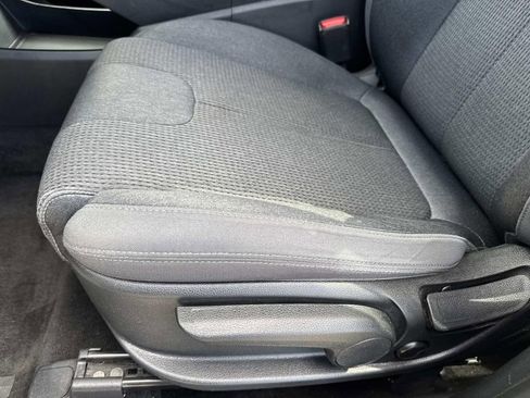 Used 2021 Hyundai Santa Fe SE image 18