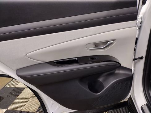 New 2026 Hyundai Tucson Limited image 28