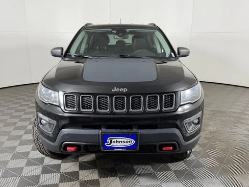 Used 2021 Jeep Compass Trailhawk image 2