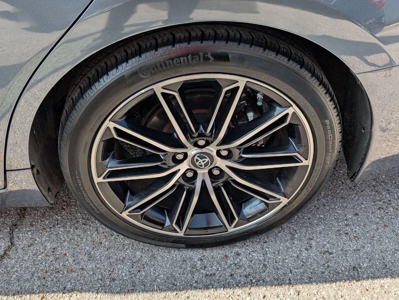 Used 2019 Toyota Avalon Touring FWD image 26