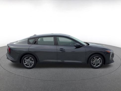 Used 2025 Kia K4 FWD image 16