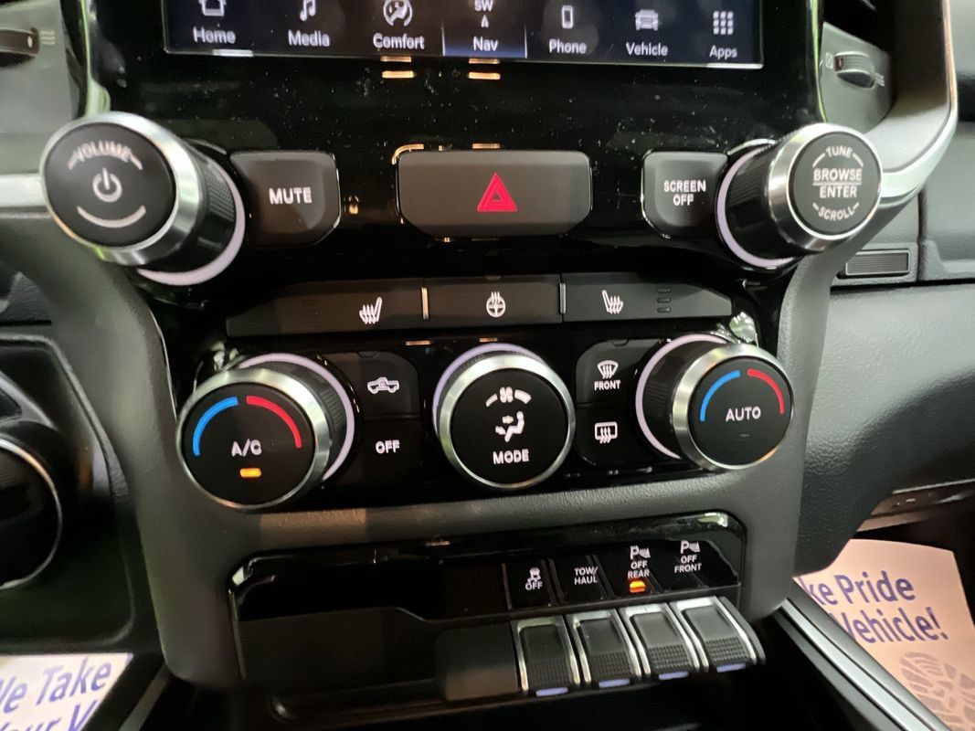 Used 2023 RAM 1500 Big Horn AWD/4WD image 25