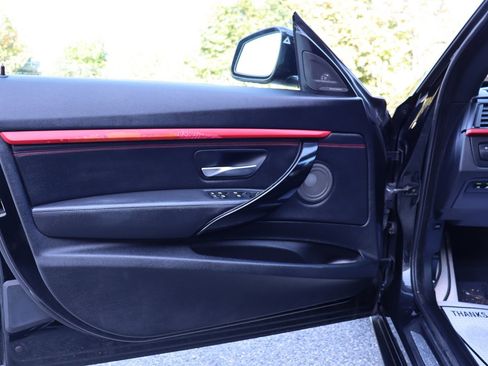 Used 2015 BMW 335i Gran Turismo xDrive image 18