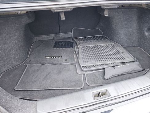 Used 2022 Nissan Sentra SR w/ Midnight Edition image 21