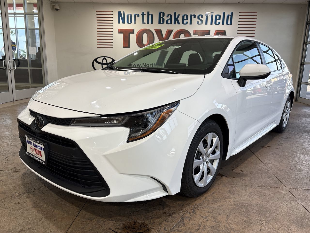 Certified 2024 Toyota Corolla LE FWD image 6