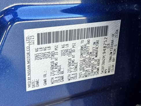 Used 2023 Nissan Rogue SV w/ SV Premium B Package image 26