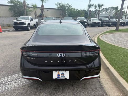 Used 2024 Hyundai Sonata SEL FWD image 5