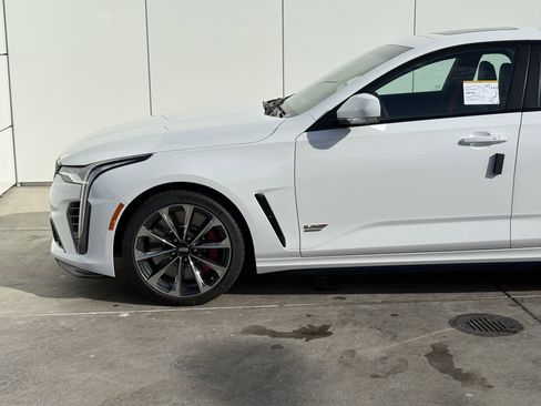 New 2026 Cadillac CT4 V Blackwing image 5