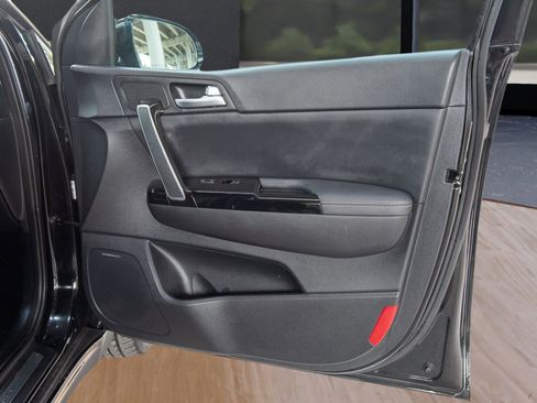 Used 2020 Kia Sportage SX image 30