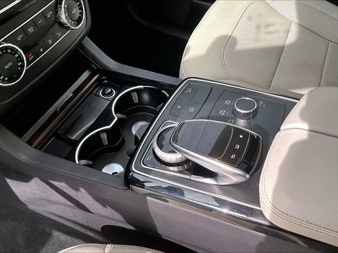 Used 2016 Mercedes-Benz GLE 350 4MATIC image 16