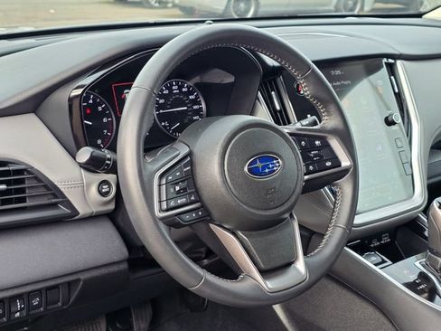 Certified 2025 Subaru Outback Premium AWD/4WD image 12