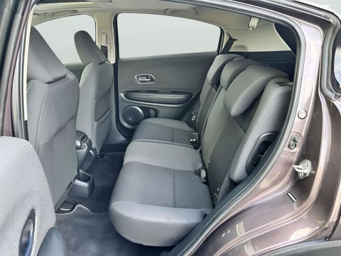 Used 2019 Honda HR-V EX image 16