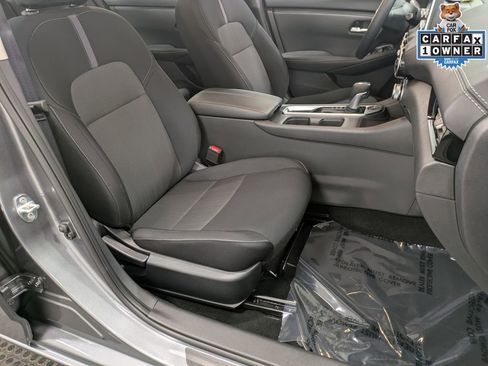 Used 2024 Nissan Sentra SV FWD image 32