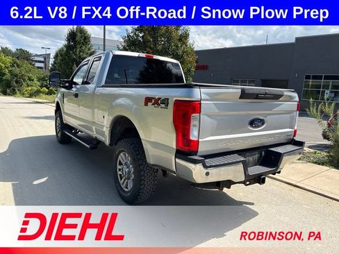 Used 2017 Ford F250 XLT w/ XLT Value Package AWD/4WD image 5